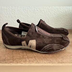 Merrell Woman’s Leather chestnut Sneakers- Size 8.5